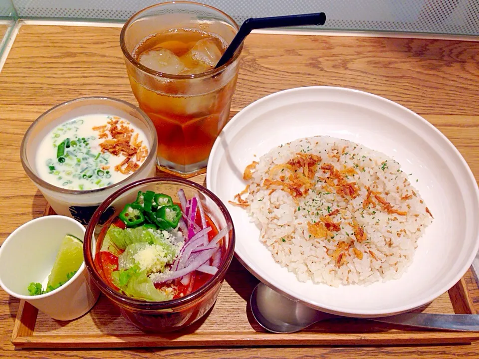 Soup stockの冷たいスープとカレーのセット⭐️|Akane  Itakuraさん