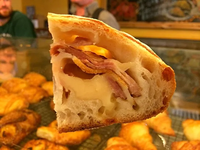 bacon and cheese bread|🍞LeeLee🍞さん