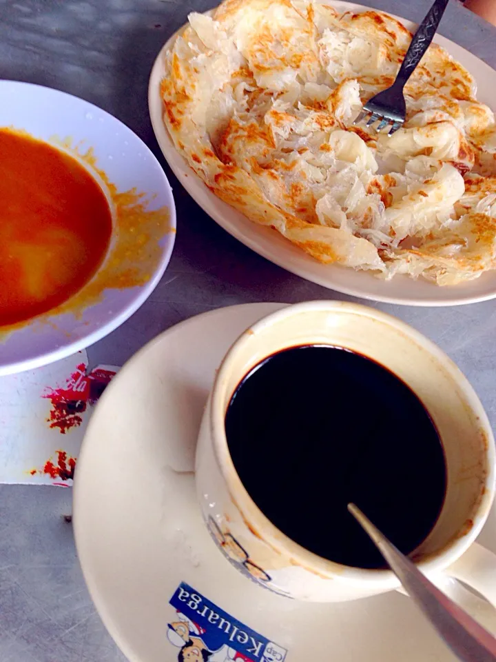 Roti Canai，Kopi O|Cynthiaさん