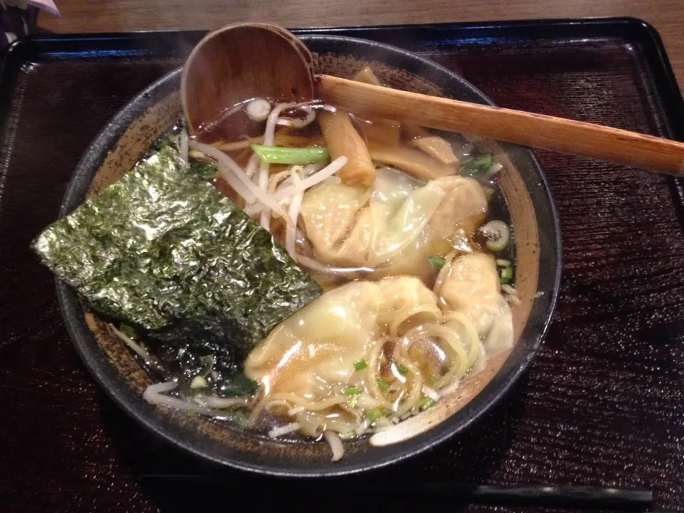 ワンタン麺|おっちさん