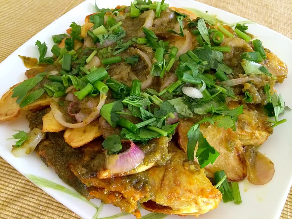 Fried Tilapia with green chillies|ah raさん