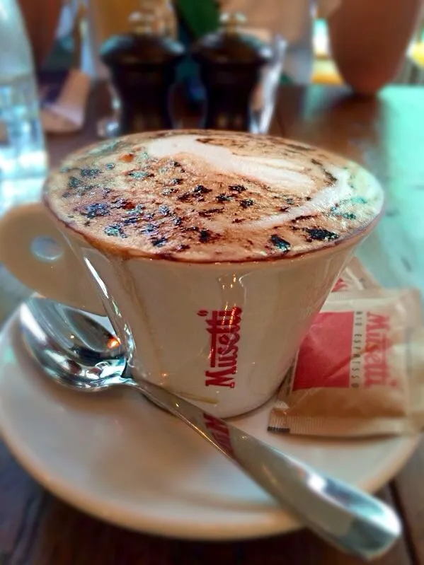 Cappuccino at Jamie's Italian HK|Mak Toniさん