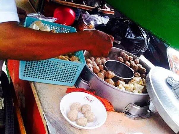 Bakso|Bambang Budiono Tjioさん