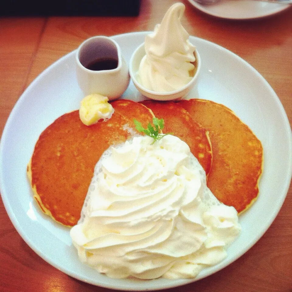 大好き！バターのパンケーキ(∩❛ڡ❛∩)|さちさん