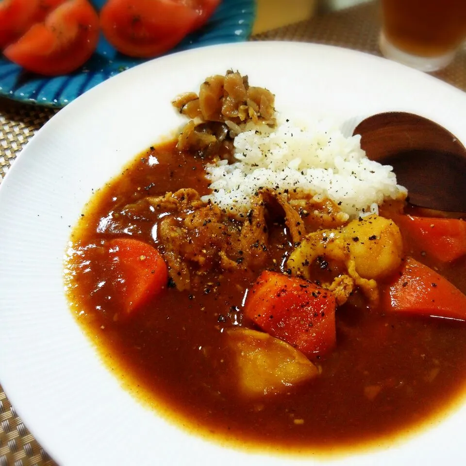 Snapdishの料理写真:おかわりしちゃう、野菜ジュースで作るお家Curry♡|yamakumi ♡さん