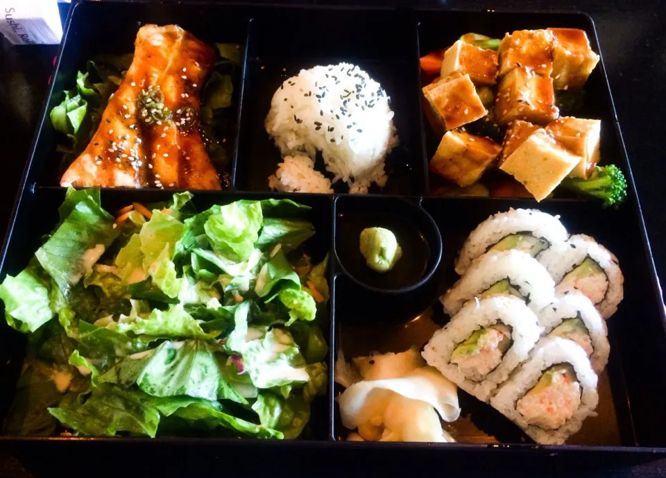 Bento Box with Salmon Teriyaki and Tofu and California Rolls|sooprcoolchicaさん