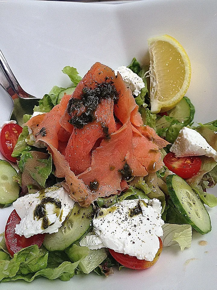 Smoked Salmon salad|Dorothyさん