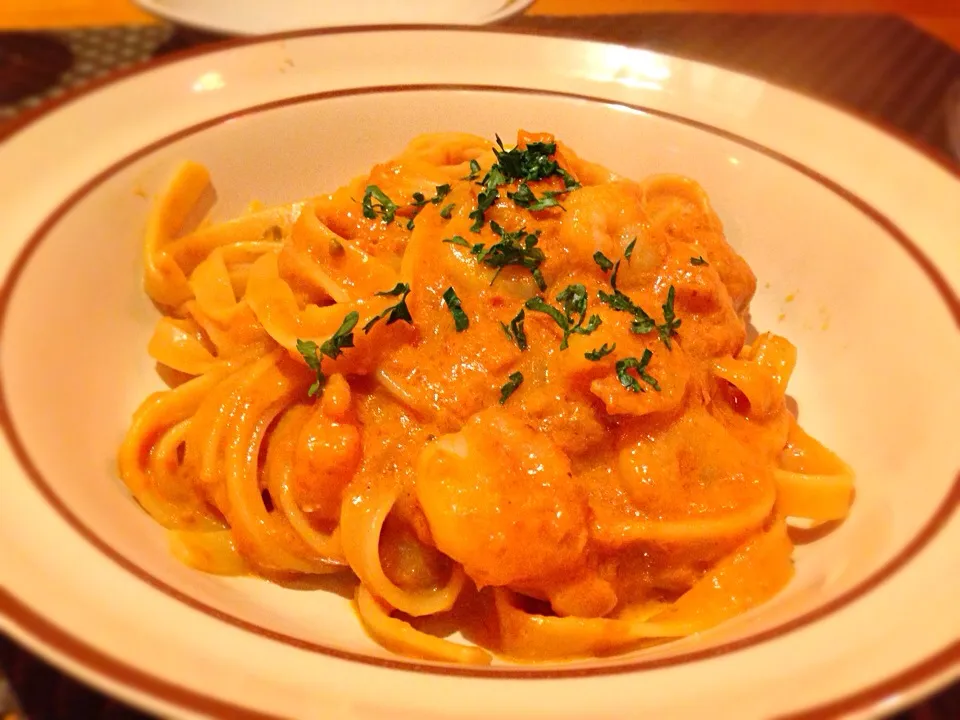 小海老のトマトクリームタリアッテッレ🍝|こいちさん