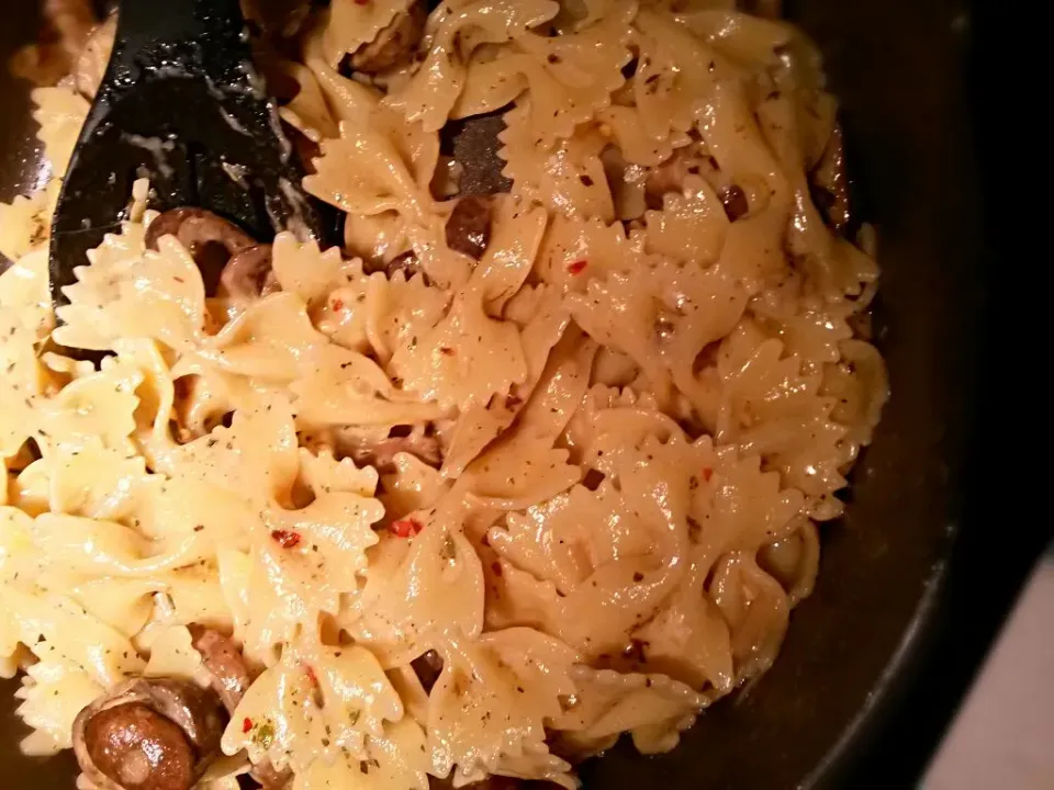 Mushroom farfalle|stephanie maioranoさん