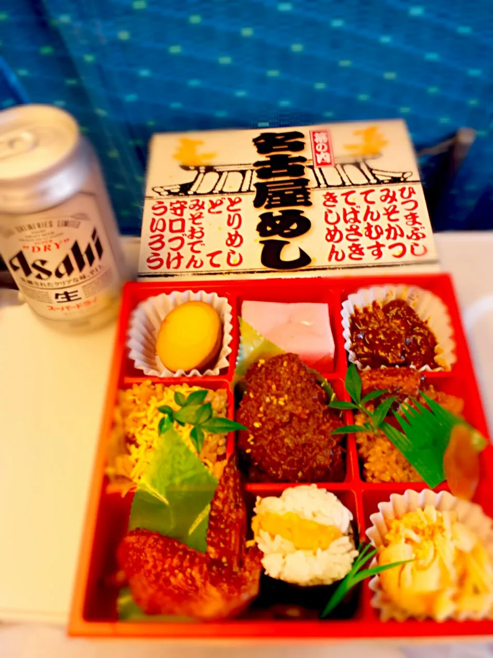 朝イチ新幹線ビールdeご飯(笑)|Hitomiさん