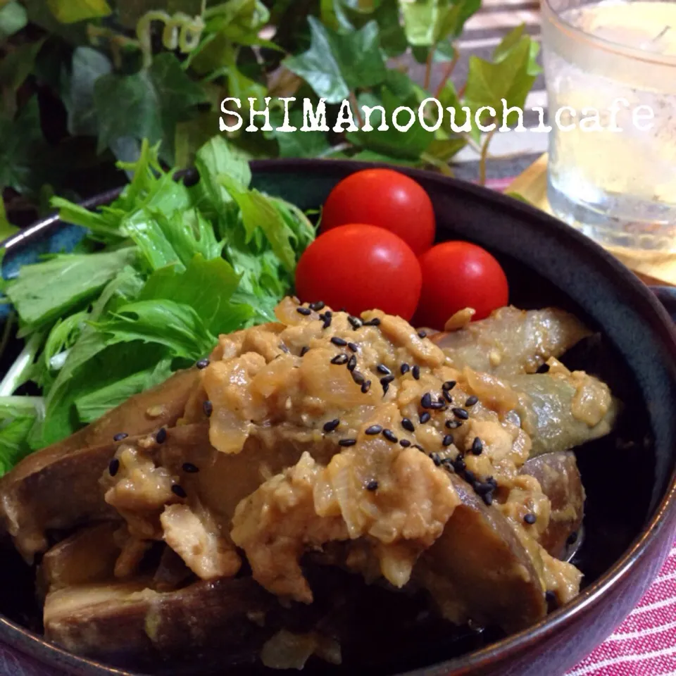 ナスと鶏ひき肉のピリ辛ゴマ麻婆|SHIMAさん