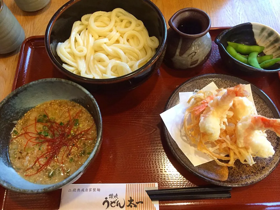 海老付き肉汁うどん|くらんさん