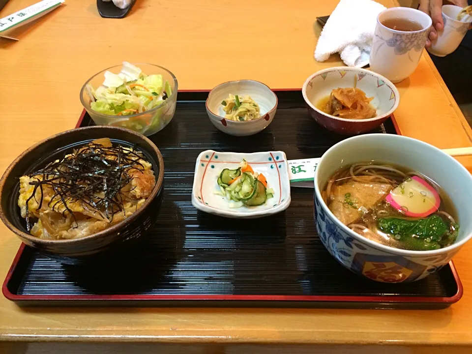 カツ丼 そば|Yoku kuu kyaku daさん