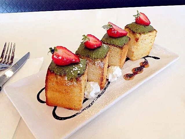 草莓抹茶烤吐司～❤️ Baked Strawberry Toast with Matcha!|Aysh小薯さん