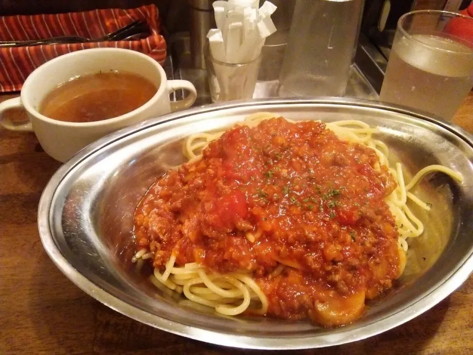 ハヤシ屋中野荘 のスパゲティミートソース。|東京ライオンズさん