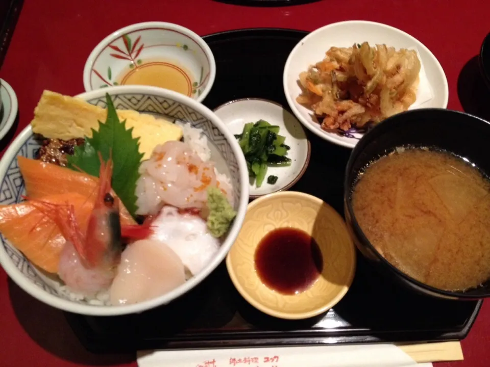 海鮮丼|おっちさん