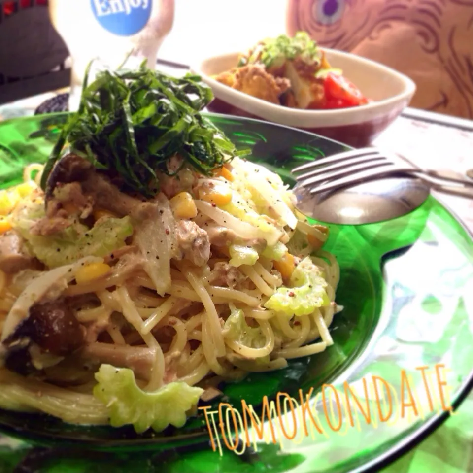 ゴーヤとツナコーンのゆず胡椒が効いたサラスパ🍝🍴🌴♡|🇯🇵ともこちゃん。さん