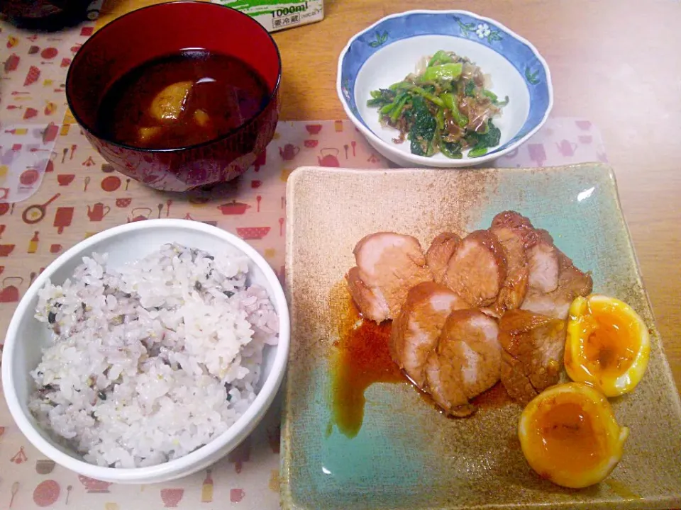 ９月２日 焼豚 小松菜のおひたし じゃがいものお味噌汁|いもこ。さん