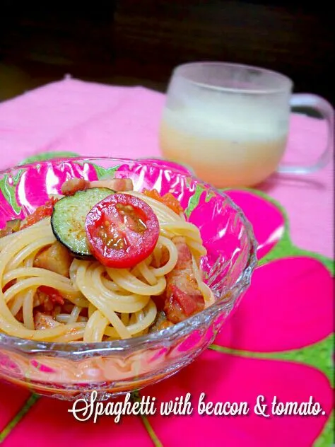 spaghetti with beacon, tomato & eggplant!!|和田 匠生さん