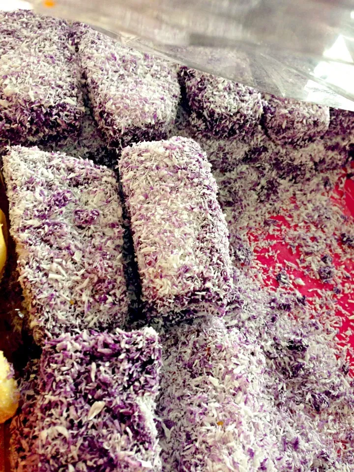 💋UBE & Coconut Bread💋|Earth Angelさん