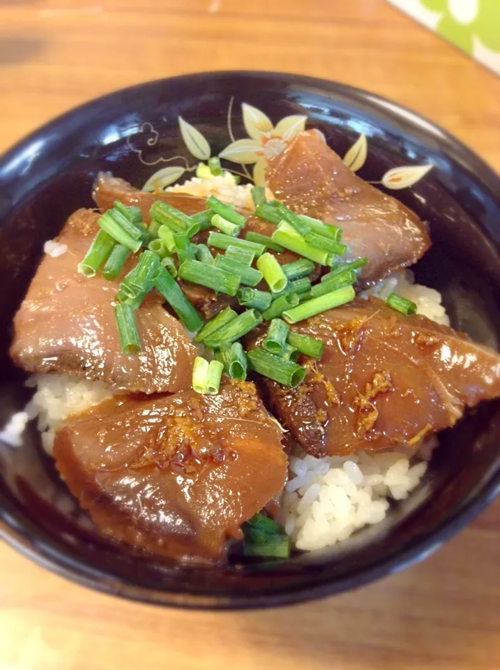 Snapdishの料理写真:カツオの漬け丼|MASASHIさん