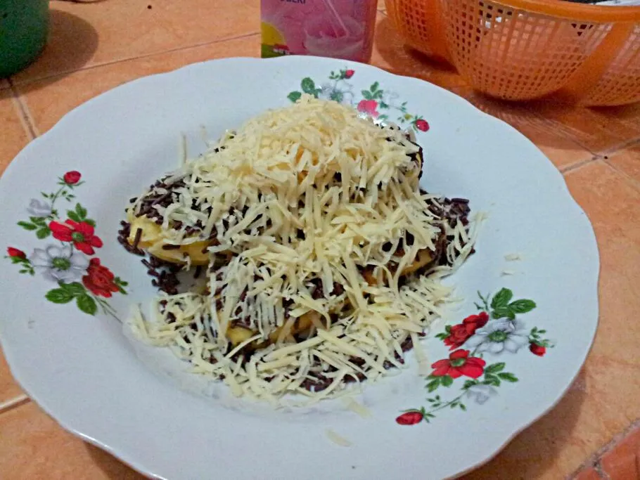 grill pan banana choco cheese|Ine Rossy Lienさん