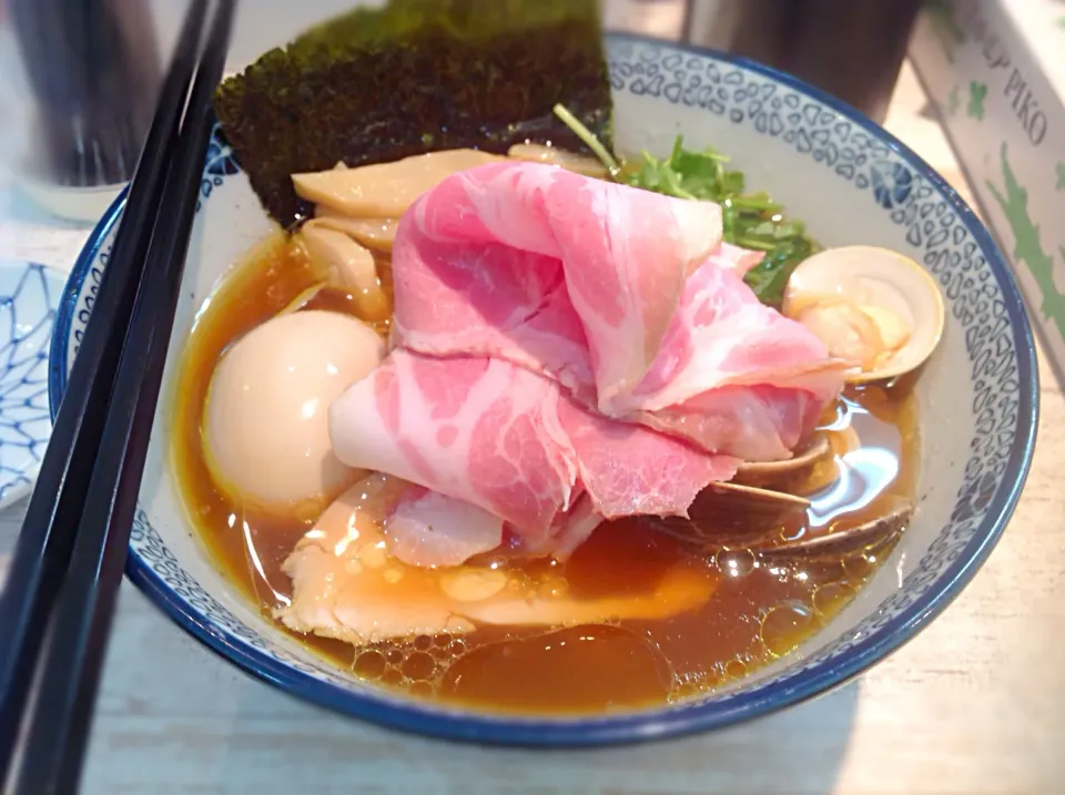 ラーメン四つ葉 「特製蛤そば」😋|アライさんさん