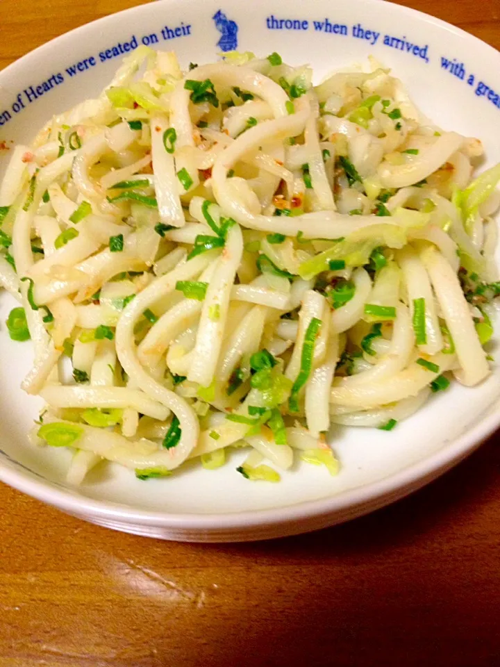 塩麹の焼きうどん✨冷蔵庫にある物で|まいりさん