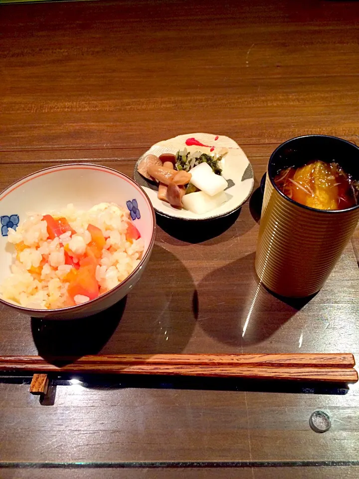 トマト鶏ごはん炊き|みすすさん