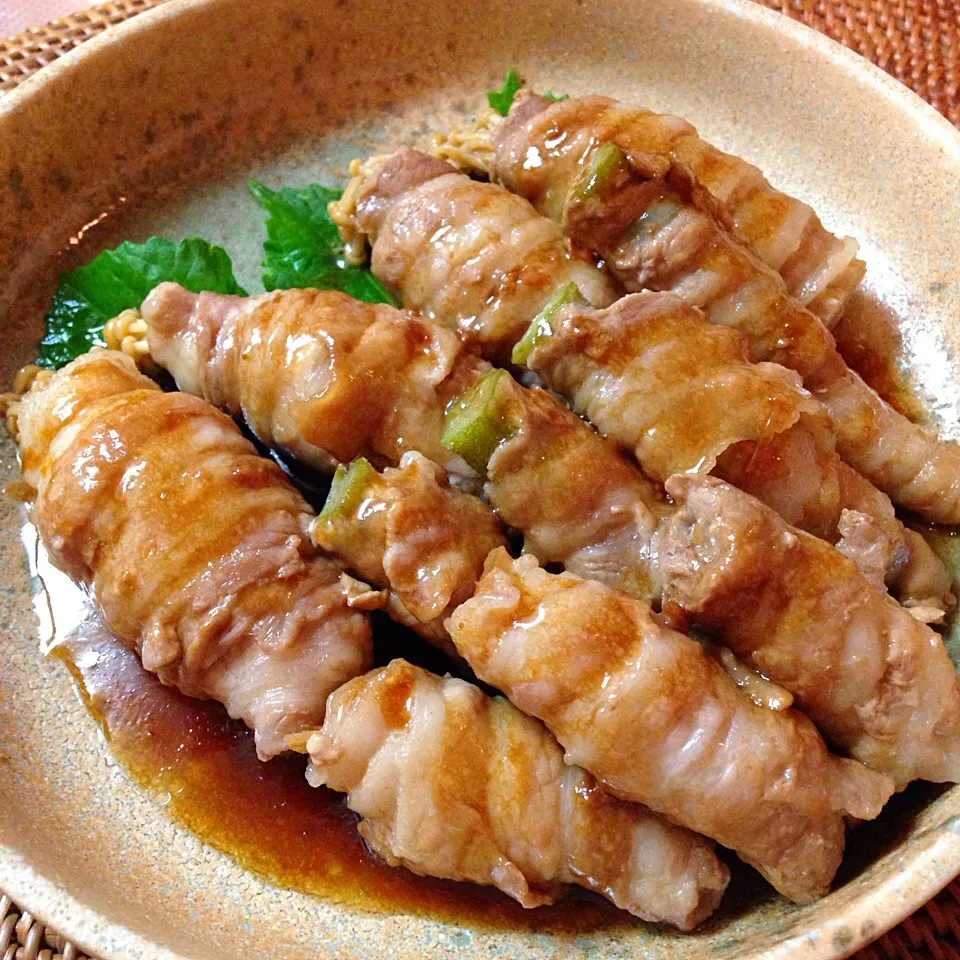 野菜の豚肉巻き 甘ポン酢煮 ♬ 中はオクラとシメジと生姜です♬|黒パグ.ヨシコさん