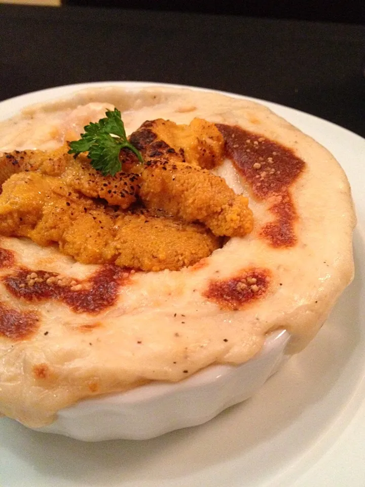 Shrimp scallop uni gratin|Ariz Guzmanさん