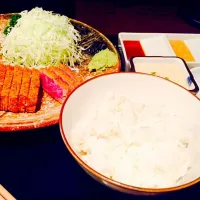 Snapdishの料理写真:牛カツ もと村|hitominnさん