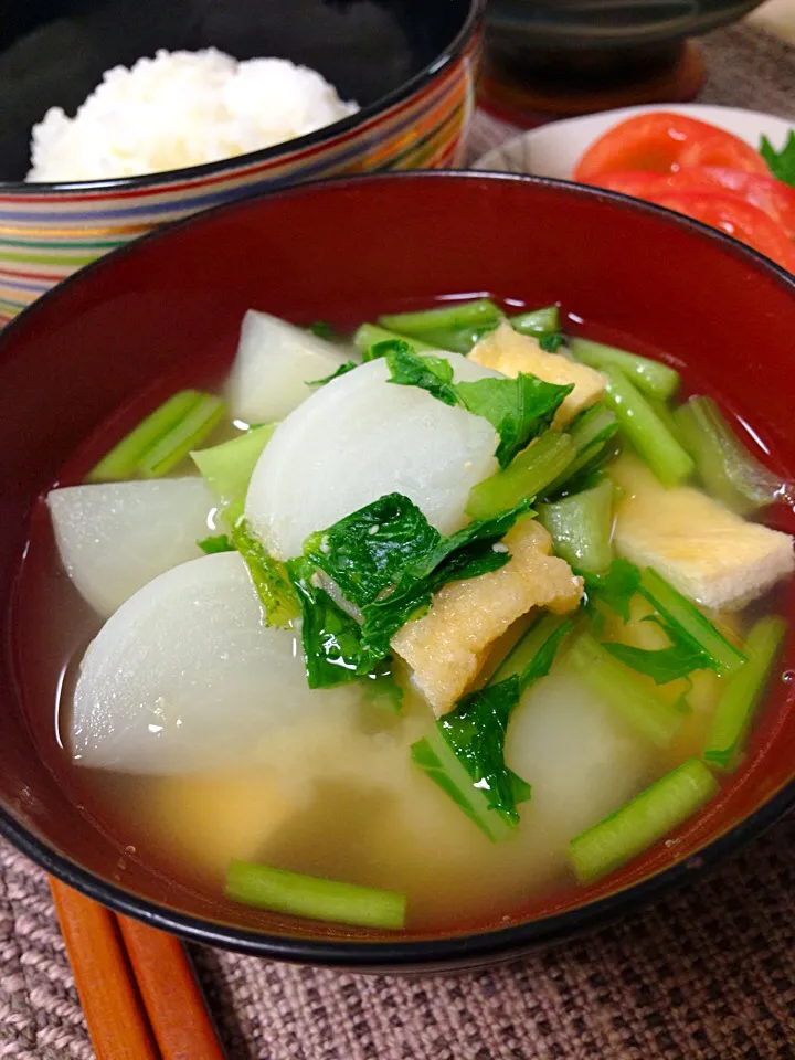 かぶと油揚げのお味噌汁🍀|デミさん