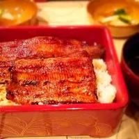 Snapdishの料理写真:鰻重|ヘーゼルさん