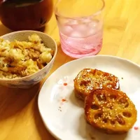 蓮根のはさみ焼きと味ご飯♡|アヤコさん