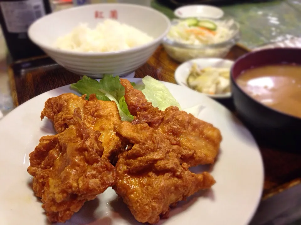 営業マンの晩ごはん 若鶏のからあげ定食|ぽんたさん