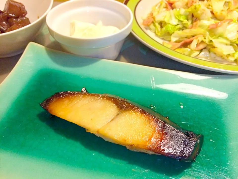 お魚粕漬けで夕食🍚🍚|かずみさん