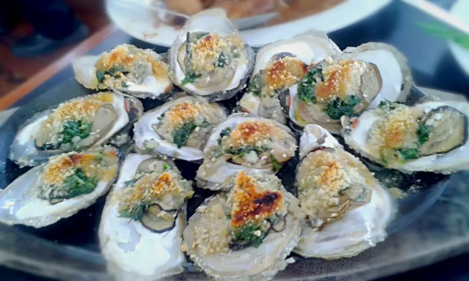 Snapdishの料理写真:Baked oyster with parmesan cheese|Aj Leeさん