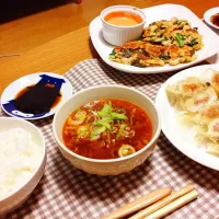 Snapdishの料理写真:中華・韓国風晩ごはん|みはるるさん