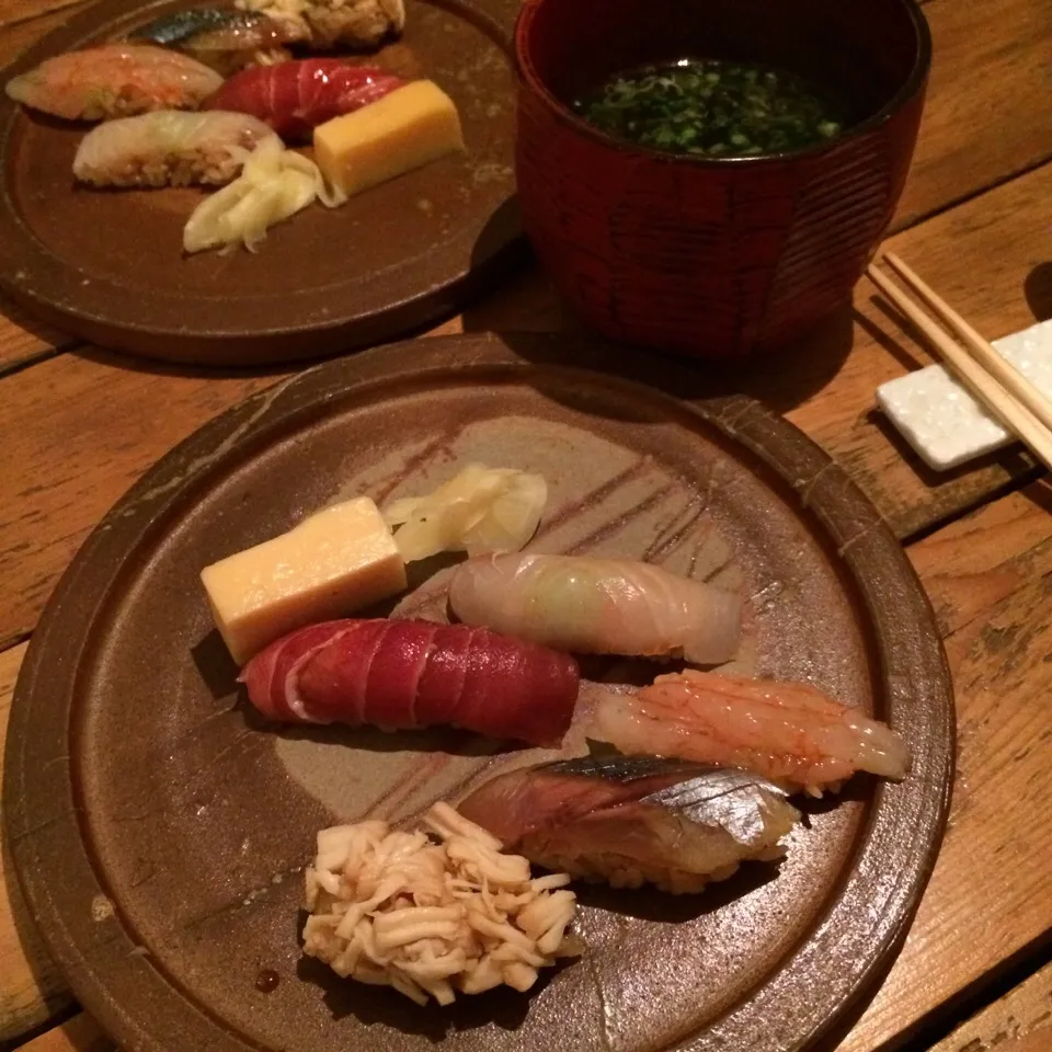 久しぶりにTAKUでご飯。
握りも食べたくてコースは月に。
写真…美味しそうに撮れなかったけど（ ;  ; ）、美味しかったよ♡|しーさん