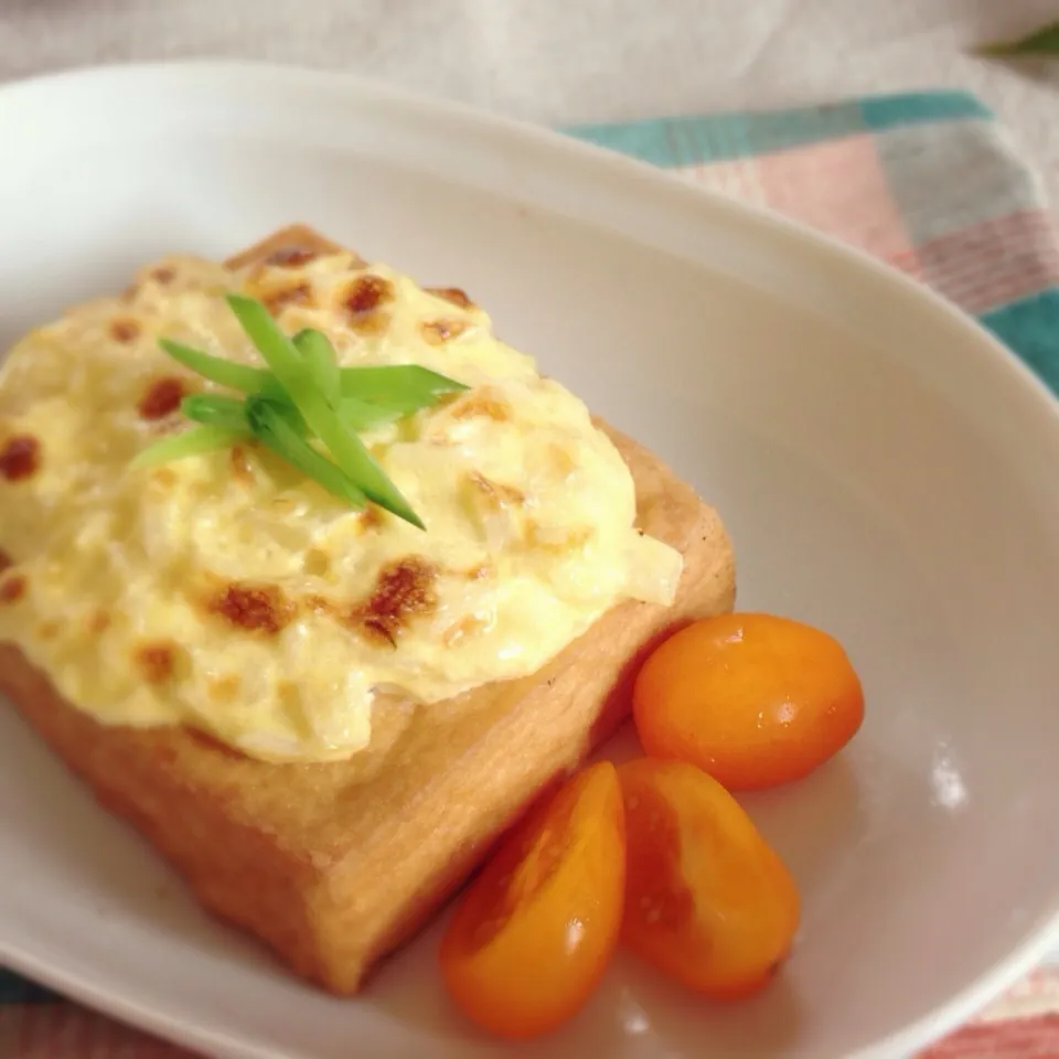 簡単おひる〜厚揚げのマヨ焼き|まちまちこさん