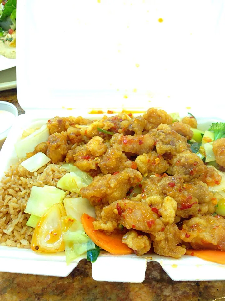 Spicy chicken for lunch!|nadia issaさん