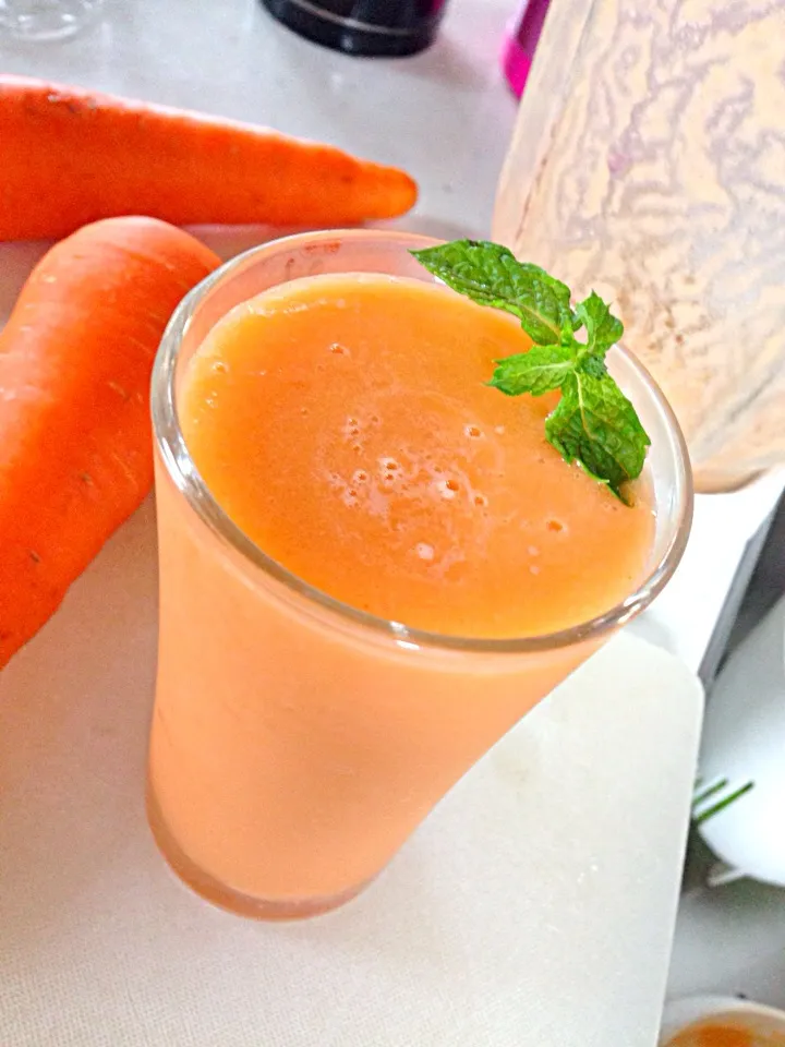 Carrot smoothie 💛|viviさん