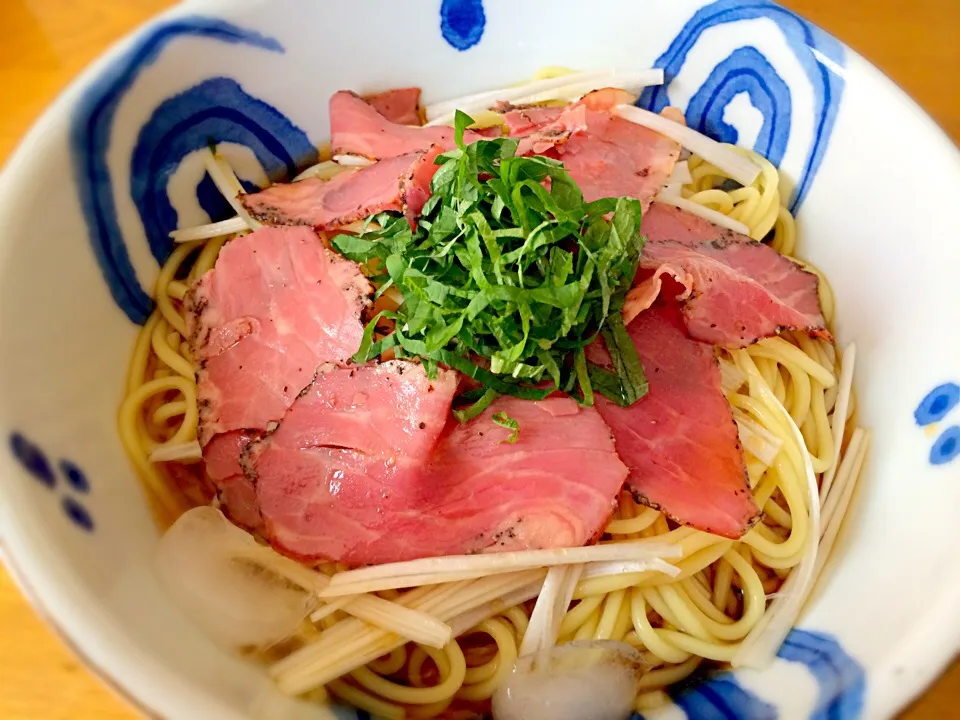 ぶっかけラーメン 〜  あるもの載せ|リフルシャッフルさん