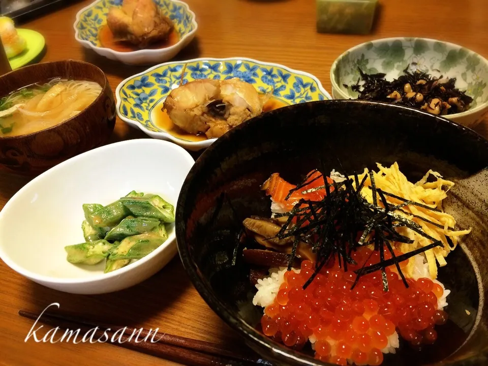 イクラだらけじゃないイクラ丼…(◞‸◟ㆀ)ｼｮﾎﾞﾝ|かまさん