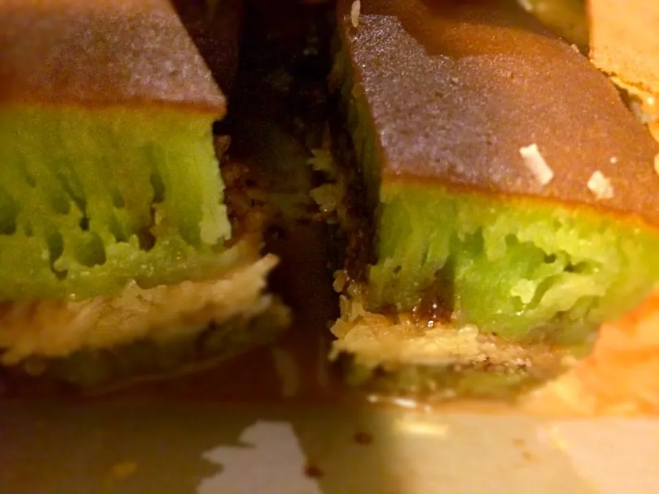 Martabak pandan keju ovomaltine|nadya pertiwiさん