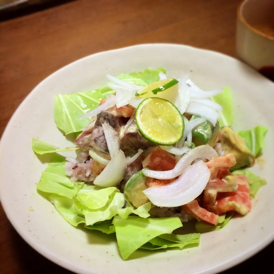 サーモン ハマチ トマト丼|あかりさん