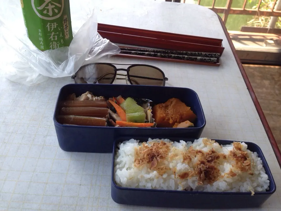 雨上がりから晴天の魚釣り弁当|pin_floさん