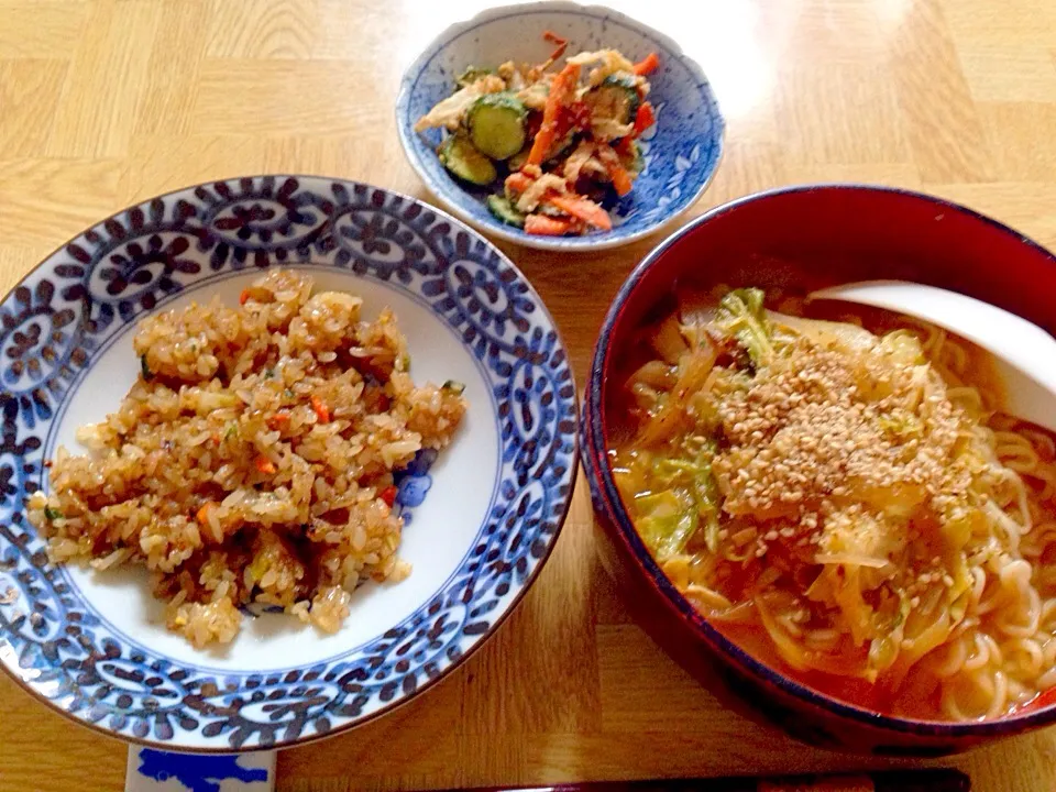 キムチラーメン・半チャーハン・味噌漬け|Tarou  Masayukiさん