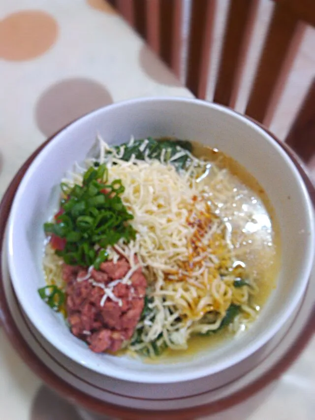 Snapdishの料理写真:#indomie #kornet #Masakan Indonesia|Rizkha Ayudya Yuliasariさん